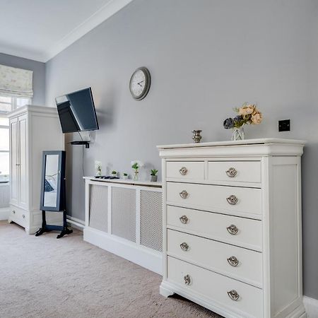 Wakefield Town House Villa Buitenkant foto