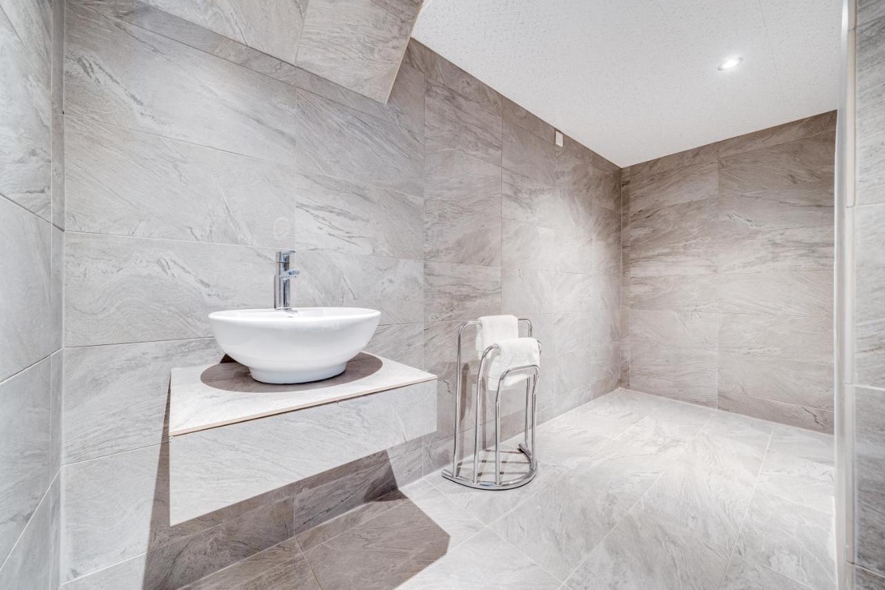 Wakefield Town House Villa Buitenkant foto