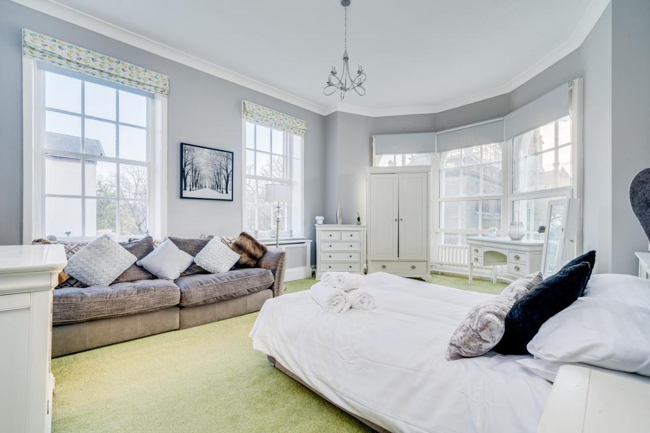 Wakefield Town House Villa Buitenkant foto